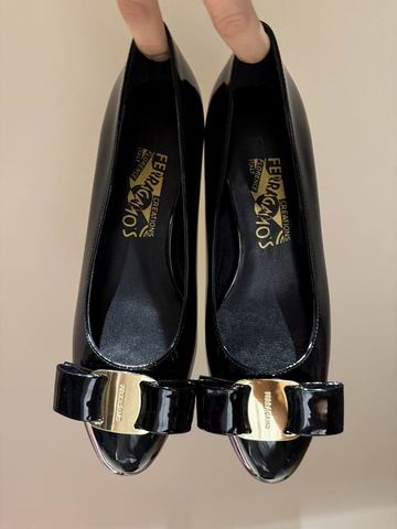 Ferragamo sz35-40 mnh0701